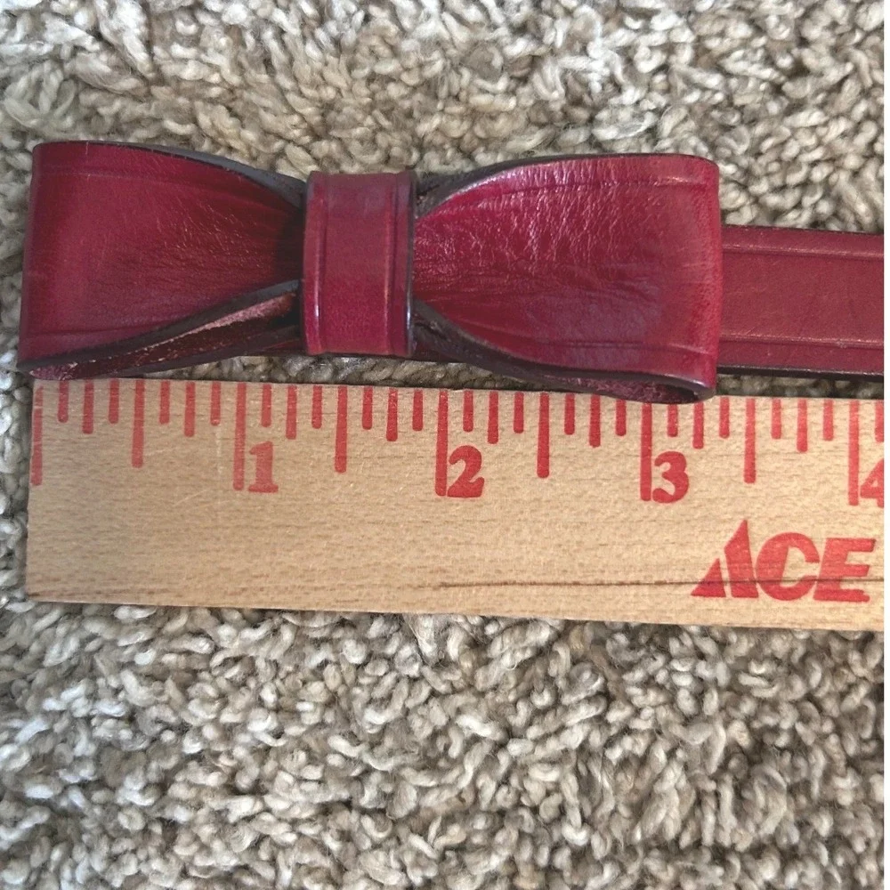 Fossil skinny belt